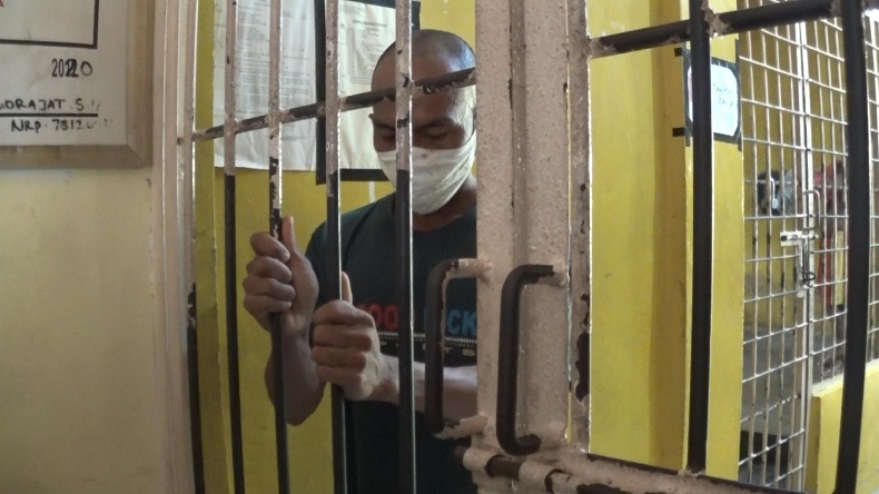 Asyik Jalan ke Rumah Teman, Siswi SD Dibawa Kabur Tetangga 4 Bulan dan Diperkosa