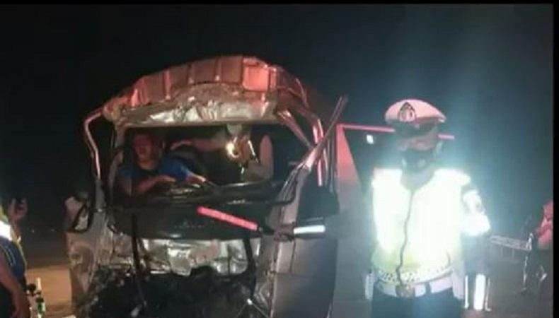 Kronologi Mobil Travel Tabrak Truk di Tol Cipali yang Tewaskan 1 Orang
