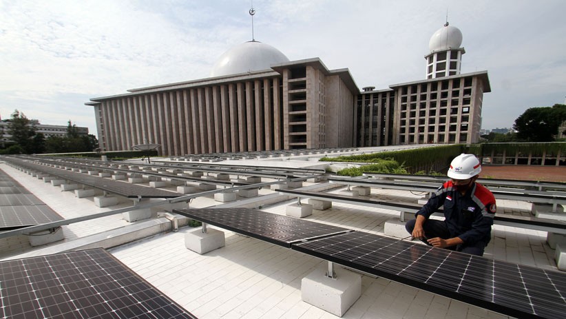 Ramah Lingkungan, Masjid Istiqlal Gunakan Pembangkit Listrik Tenaga Surya - Bagian 2