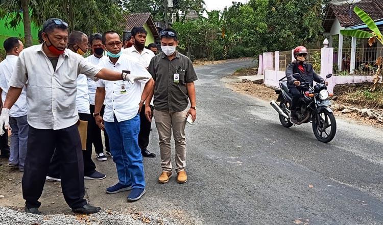  Atasi Kerusakan Jalan, Pemkab Kulonprogo Uji Coba Penggunaan Aspal Buton