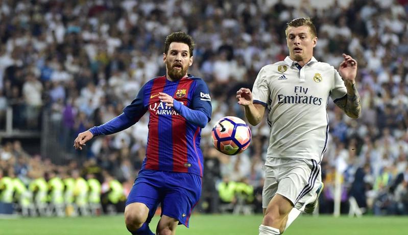 Toni Kroos: Lionel Messi Tak Pantas Dapat Ballon d'Or!