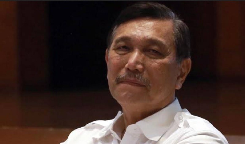 Luhut: Wisatawan Ke Bali Wajib Tes PCR H-2