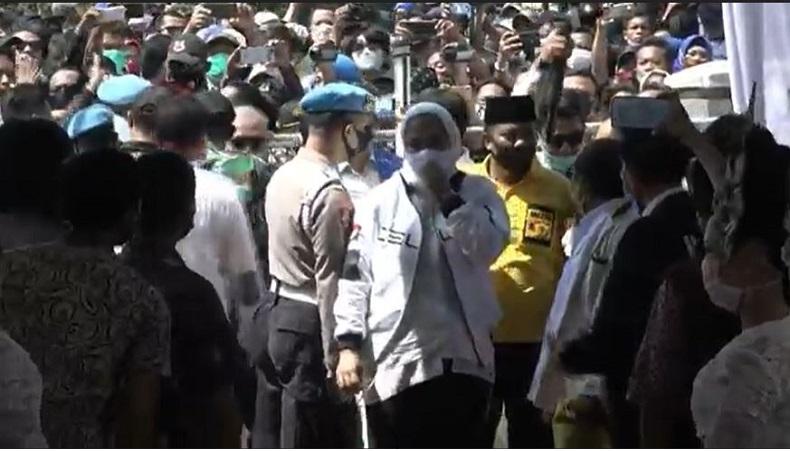 title Daftar ke KPU Karawang, Calon Petahana Cellica Janji Tak Pakai Fasilitas Negara Daftar ke KPU Karawang, Calon Petahana Cellica Janji Tak Pakai Fasilitas Negara