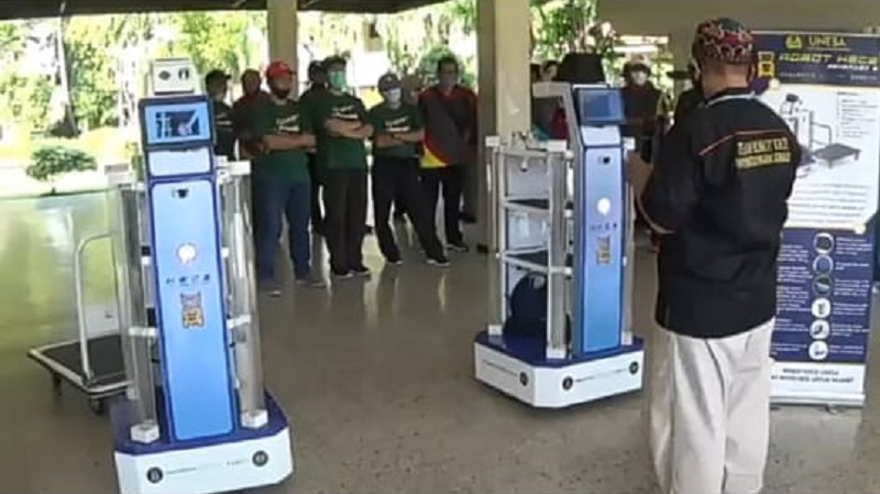 title Unesa Luncurkan Robot Kece G-2 untuk Pasien Covid-19, Ini Kemampuannya Unesa Luncurkan Robot Kece G-2 untuk Pasien Covid-19, Ini Kemampuannya