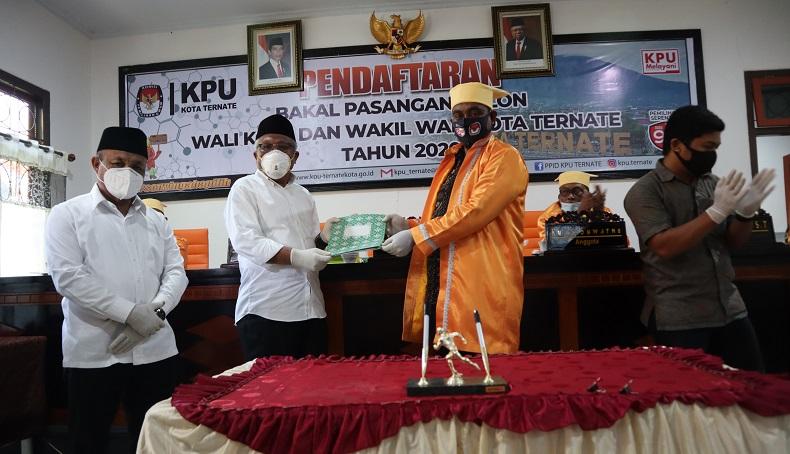 title Pasangan Pilwali Ternate Yamin-Abdullah Lolos Verfikasi KPU  Pasangan Pilwali Ternate Yamin-Abdullah Lolos Verfikasi KPU