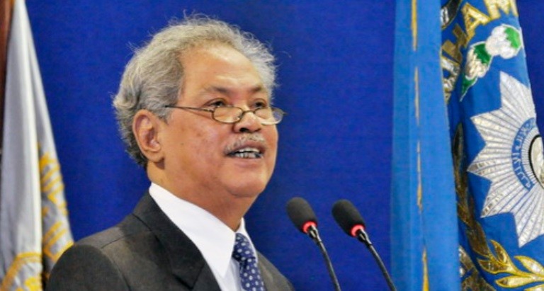 title Sampaikan Duka atas Meninggalnya Malik Fajar, Ini Kata Gubernur Khofifah Sampaikan Duka atas Meninggalnya Malik Fajar, Ini Kata Gubernur Khofifah