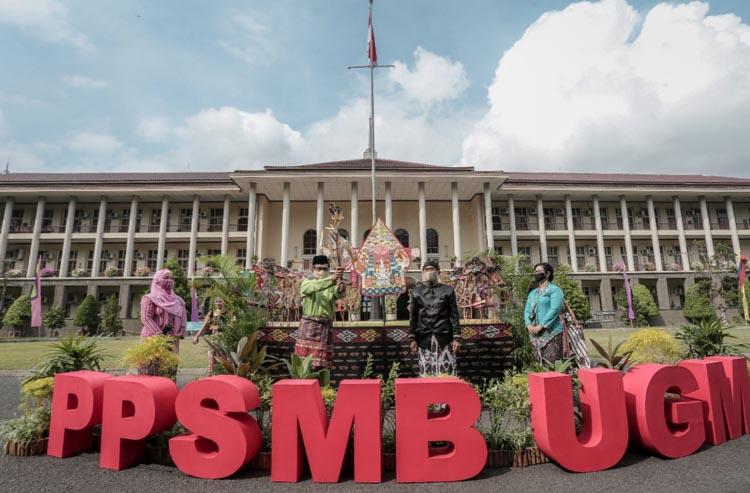9.068 Mahasiswa Baru Ikuti PPSMB UGM 2020, Jokowi: Mahasiswa Harus Berprestasi 