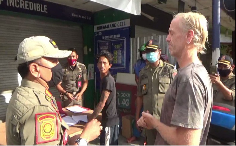 title Bikin Resah, Gelandangan dan Pengemis di Denpasar Ditertibkan Satpol PP Bikin Resah, Gelandangan dan Pengemis di Denpasar Ditertibkan Satpol PP