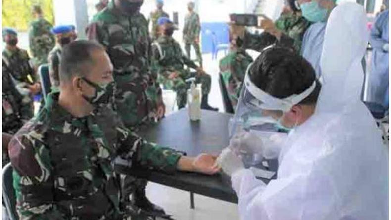 title Keluarga Besar TNI AU Lanud Sam Ratulangi Manado Ikuti Rapid Test Keluarga Besar TNI AU Lanud Sam Ratulangi Manado Ikuti Rapid Test