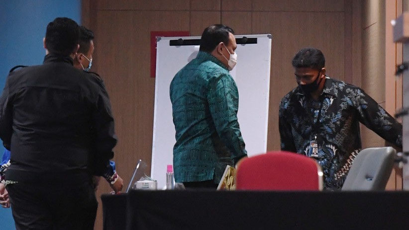 Ketua KPK Firli Bahuri Jalani Sidang Etik Terkait Penggunaan Helikopter - Bagian 2