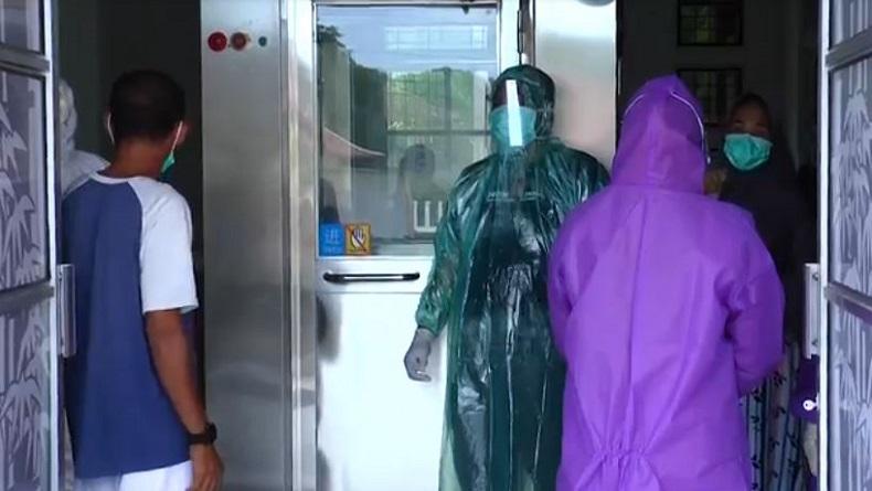 Bupati Aceh Barat Minta Warga Tak Percaya Hoaks Vaksin Covid