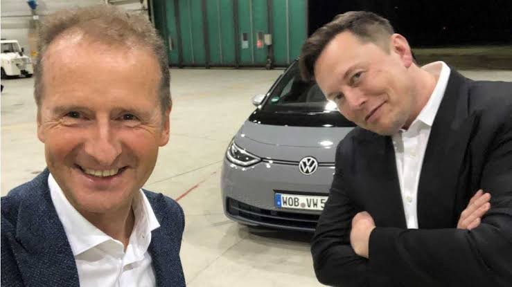 Ajak Elon Musk Tunggangi VW ID.3, Bos Volkswagen Bantah Kerja Sama Tesla
