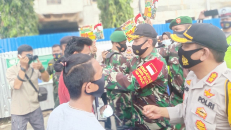 Warga OKU Siap-Siap Didenda jika Tak Pakai Masker saat Keluar Rumah