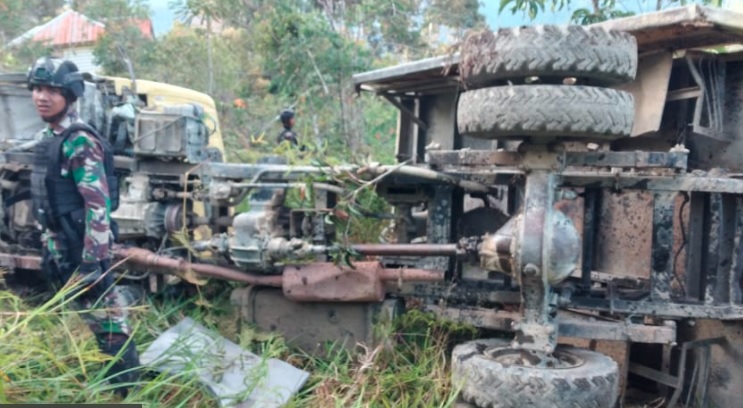 Truk Pasukan Raider Masuk Jurang di Intan Jaya Papua Diduga akibat Rem Blong