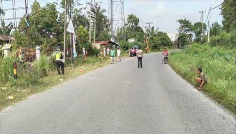 title Tragis, Pengendara Motor di Simalungun Tewas Tabrak Tiang Telepon dan Terpental Tragis, Pengendara Motor di Simalungun Tewas Tabrak Tiang Telepon dan Terpental