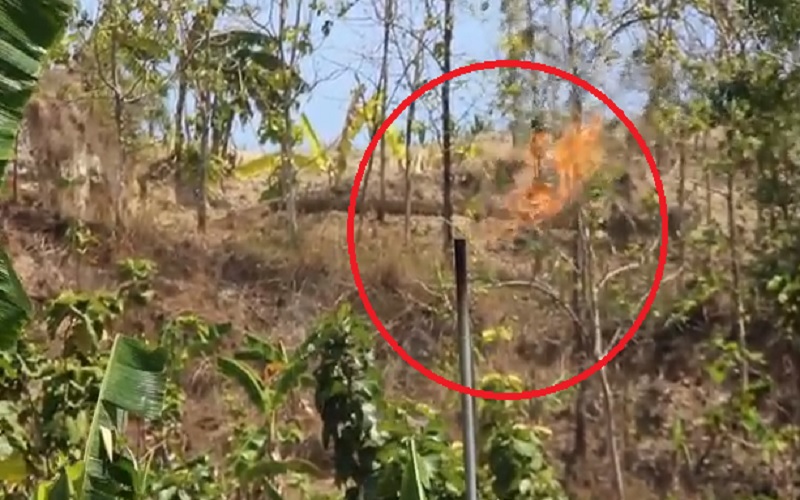 Niat Bor Sumur, Warga Grobogan Kaget Lubang Pipa Semburkan Gas
