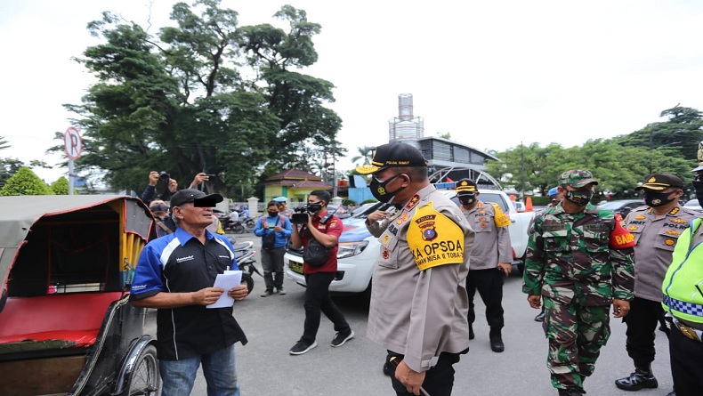 Gelar Razia Operasi Yustisi, Kapolda Sumut Tegur Warga yang Tidak Bermasker