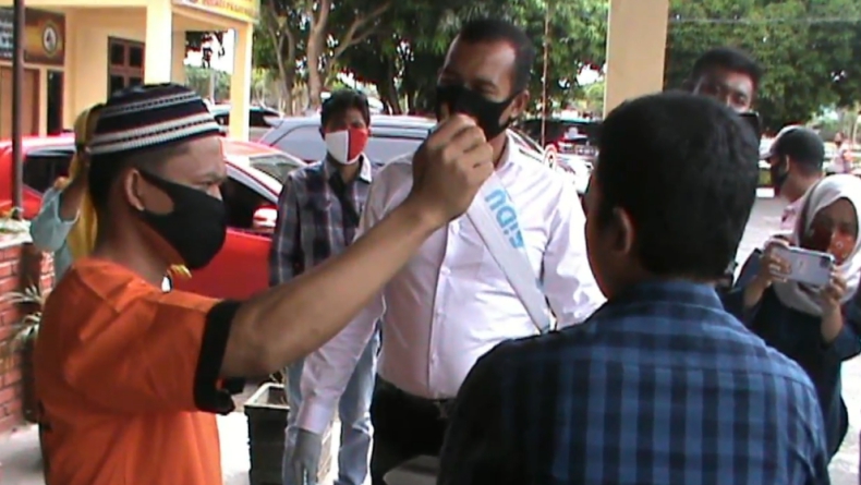 Cemburu Buta, Pria di Prabumulih Tusuk Mantan Suami Istrinya hingga Tewas
