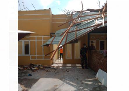Puluhan Rumah di Deliserdang Rusak Diterjang Puting Beliung, 14 KK Mengungsi