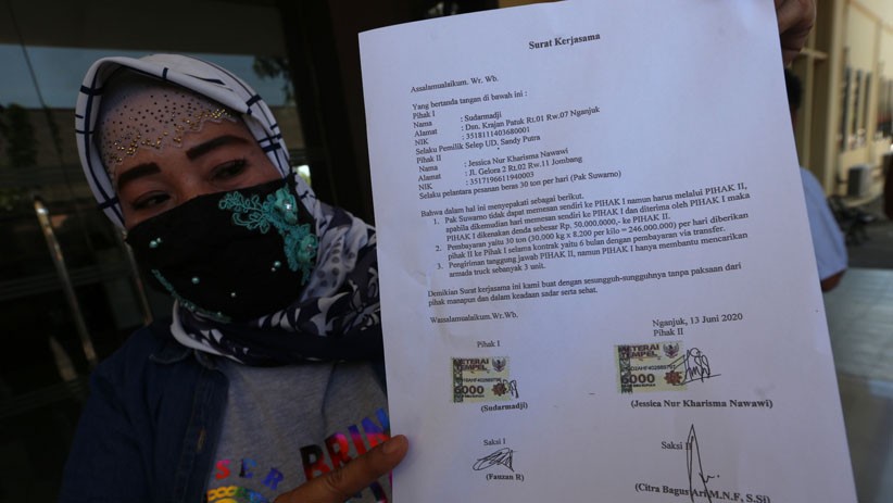 Investasi Bansos Fiktif hingga Rp3 Miliar, Warga Jombang Dilaporkan ke Polisi - Bagian 2