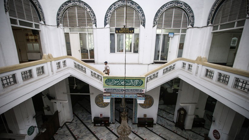 Masjid Cut Meutia Ditutup karena Covid-19, Salat Jumat Ditiadakan - Bagian 1