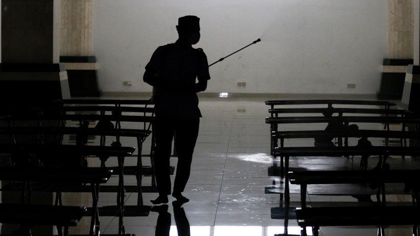 Masjid KH Hasyim Asy'ari Jakarta Dijadikan Tempat Isolasi Warga Positif Covid-19 - Bagian 2