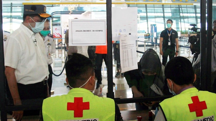 Menhub Sidak Pelaksanaan Protokol Kesehatan di Bandara Soekarno Hatta - Bagian 1