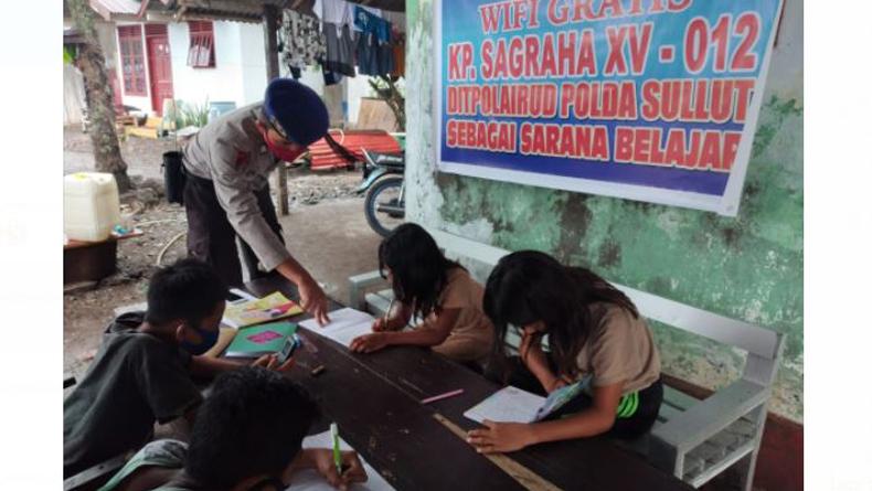 Ditpolairud Polda Sulut Sediakan Wi-Fi Gratis Bantu Pelajar di Bitung