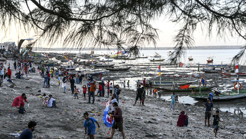 THP Kenjeran Ditutup, Pantai Ini Jadi Lokasi Wisata Alternatif Warga Surabaya
