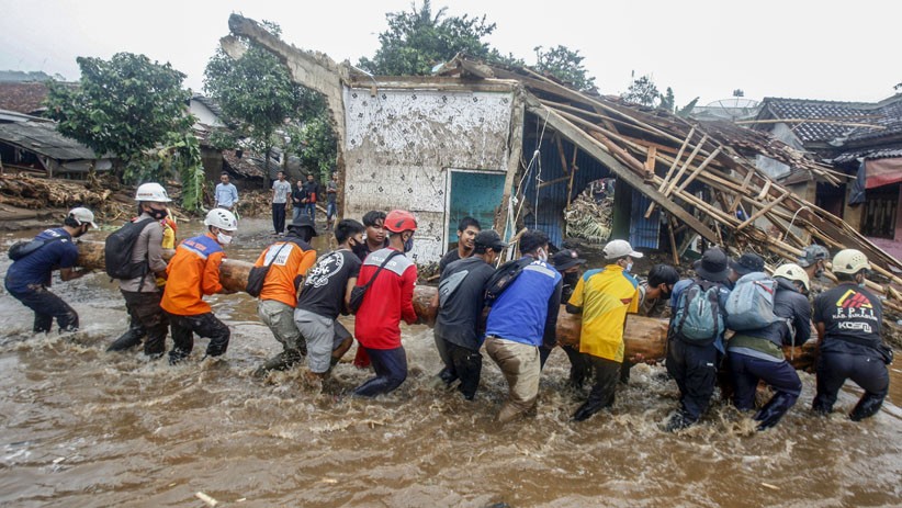 Begini Suasa Kampung Cibuntu Sukabumi setelah Dilanda Banjir Bandang - Bagian 4