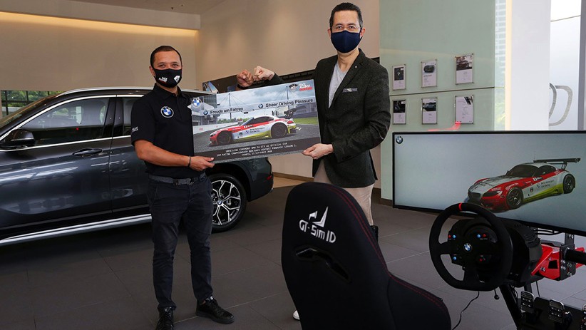 BMW Z4 GT3 Digunakan sebagai Official Car Balap di Rumah - Bagian 4