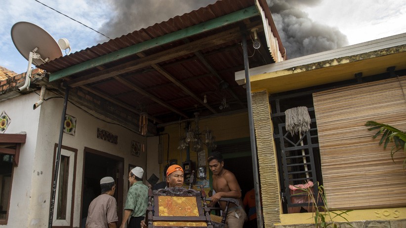 Kebakaran Permukiman Padat Penduduk di Palembang - Bagian 3