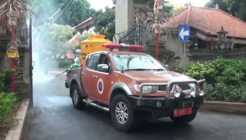 Rumah Dinas Gubernur Bali Disemprot Disinfektan usai Ditemukan 20 Orang Positif Covid-19