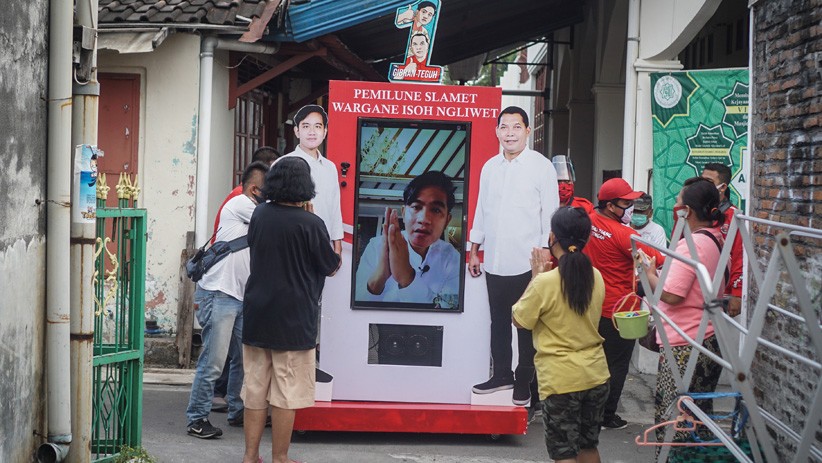 Blusukan Online, Gibran Temui Warga Solo melalui Virtual Box - Bagian 1