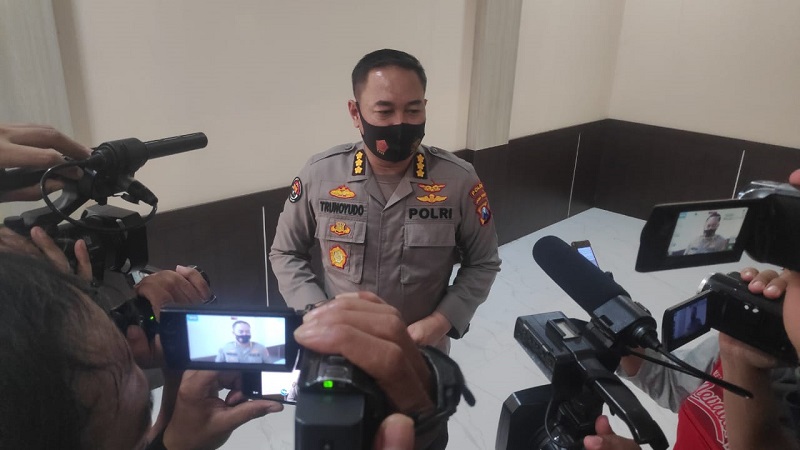 title Deklarasi KAMI di Kota Surabaya Dibubarkan, Ini Alasan Polisi Deklarasi KAMI di Kota Surabaya Dibubarkan, Ini Alasan Polisi