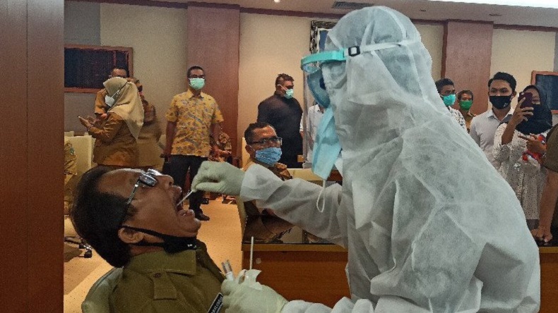 Sejumlah Pegawai Positif, DPRD Sumut Tes Swab Massal Anggota Dewan
