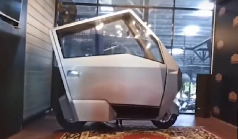 Canggih, Motor Listrik Buatan Bali Ini Punya AC dan Airbag