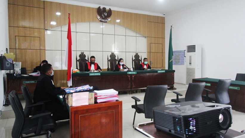 Oknum Polisi Dihukum Mati karena Jadi Kurir 10 Kg Sabu di Riau - Bagian 2