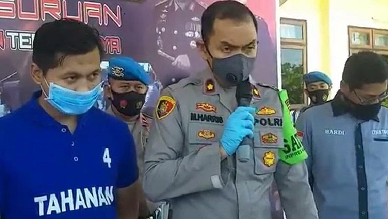 title Buron 4 Tahun, Otak Pelaku Pembunuhan Motif Isu Santet di Pasuruan Ditangkap Buron 4 Tahun, Otak Pelaku Pembunuhan Motif Isu Santet di Pasuruan Ditangkap
