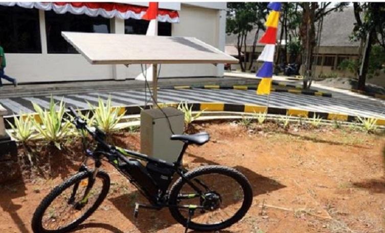 Mahasiswa Unpad Buat Sepeda Listrik, Energi dari Matahari