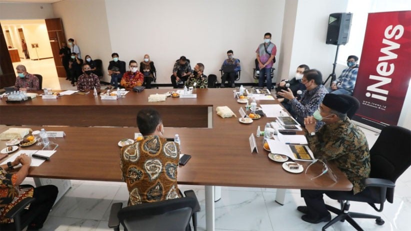 Menko Muhadjir dan Airlangga Didaulat Jadi Juri Kehormatan Indonesia Awards 2020 - Bagian 2