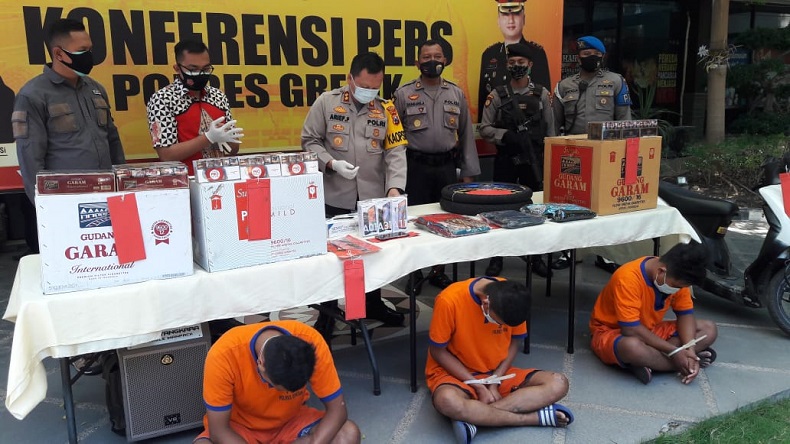 3 Maling asal Surabaya Dibekuk di Gresik, Beraksi Menggunakan Sendok dan Penggaris