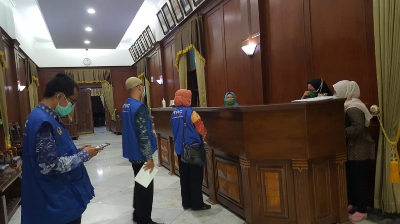 title Anggota DPRD Gresik Dikabarkan Positif Covid-19, Belum Ada Pernyataan Resmi dari Dinkes Anggota DPRD Gresik Dikabarkan Positif Covid-19, Belum Ada Pernyataan Resmi dari Dinkes