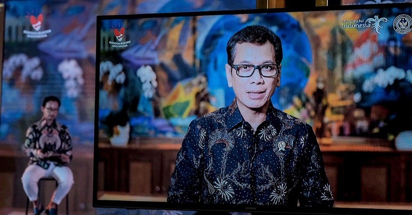 Batik Motif Corona hingga Aksara Kuno Tampil di Karisma Batik 2020