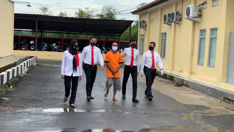 Bawa 20,77 Gram Sabu, Kakek di Prabumulih Ditangkap Polisi saat Nunggu di Motor