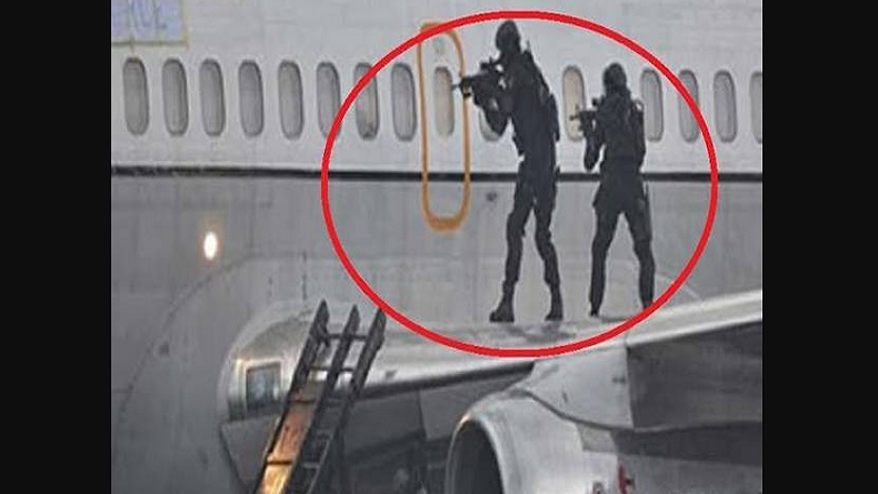  Hebat, Meski Kakinya Patah Perwira Kopassus Ini Mampu Tumpas Teroris dalam 3 Menit
