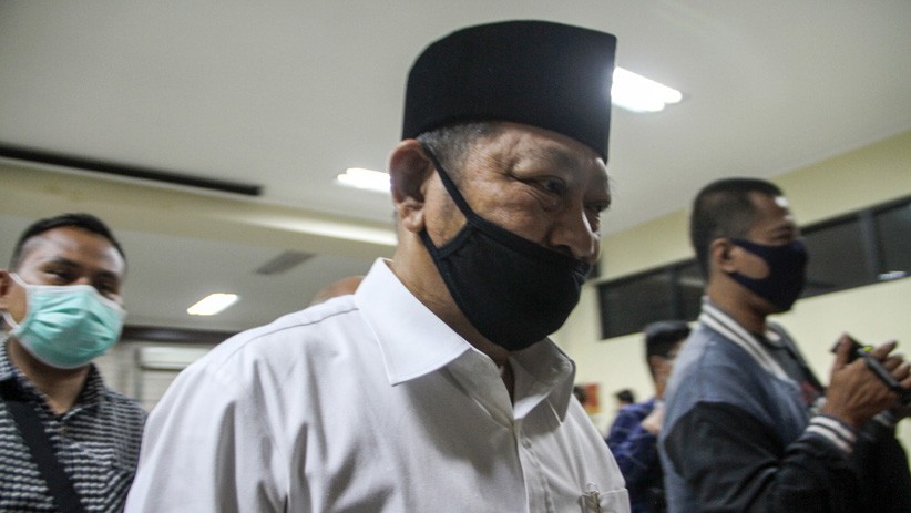 Mantan Bupati Sidoarjo Saiful Ilah Divonis 3 Tahun Penjara - Bagian 2