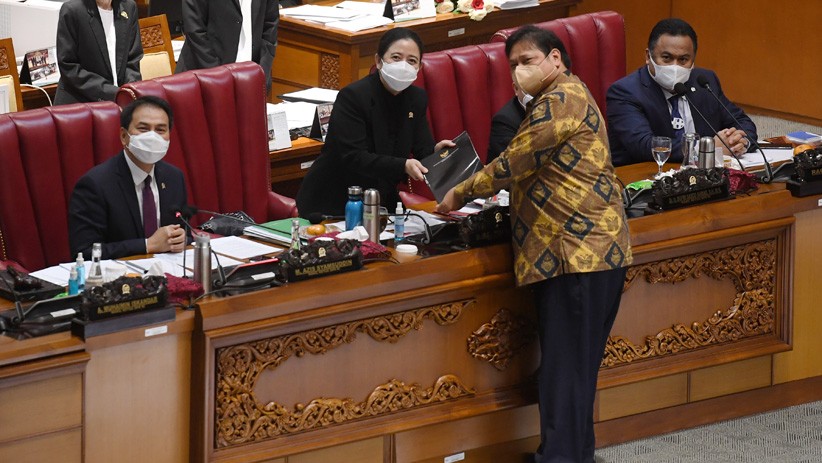 DPR Sahkan Omnibus Law Cipta Kerja Menjadi Undang-Undang - Bagian 2