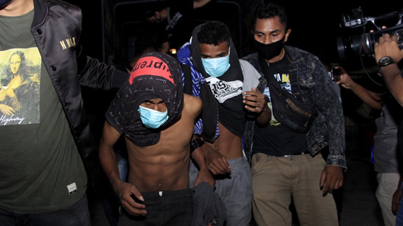 Pelaku Pembakaran Enam Rumah di Kupang Ditangkap Polisi - Bagian 1