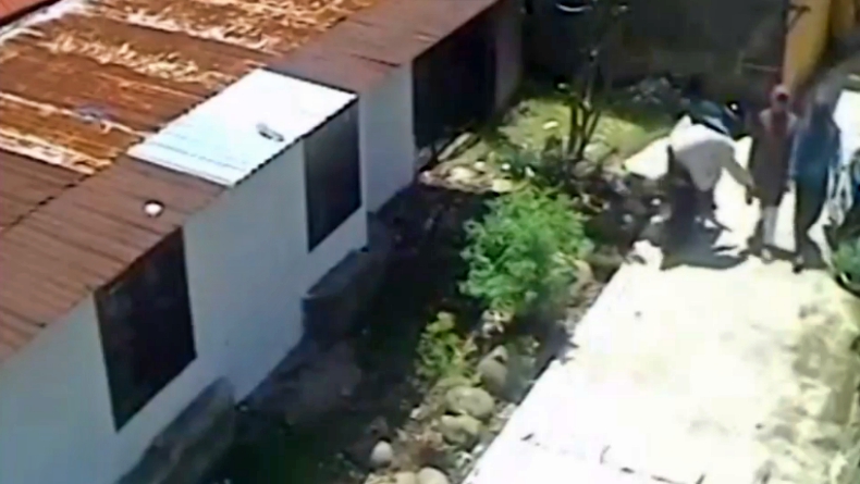 Terekam CCTV saat Menjambret Ibu-Ibu, 2 Pemuda di Padang Dijemput Polisi